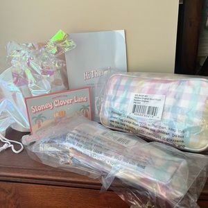 NEW Stoney Clover Lane Gingham Bag and Pencil Pouch Set